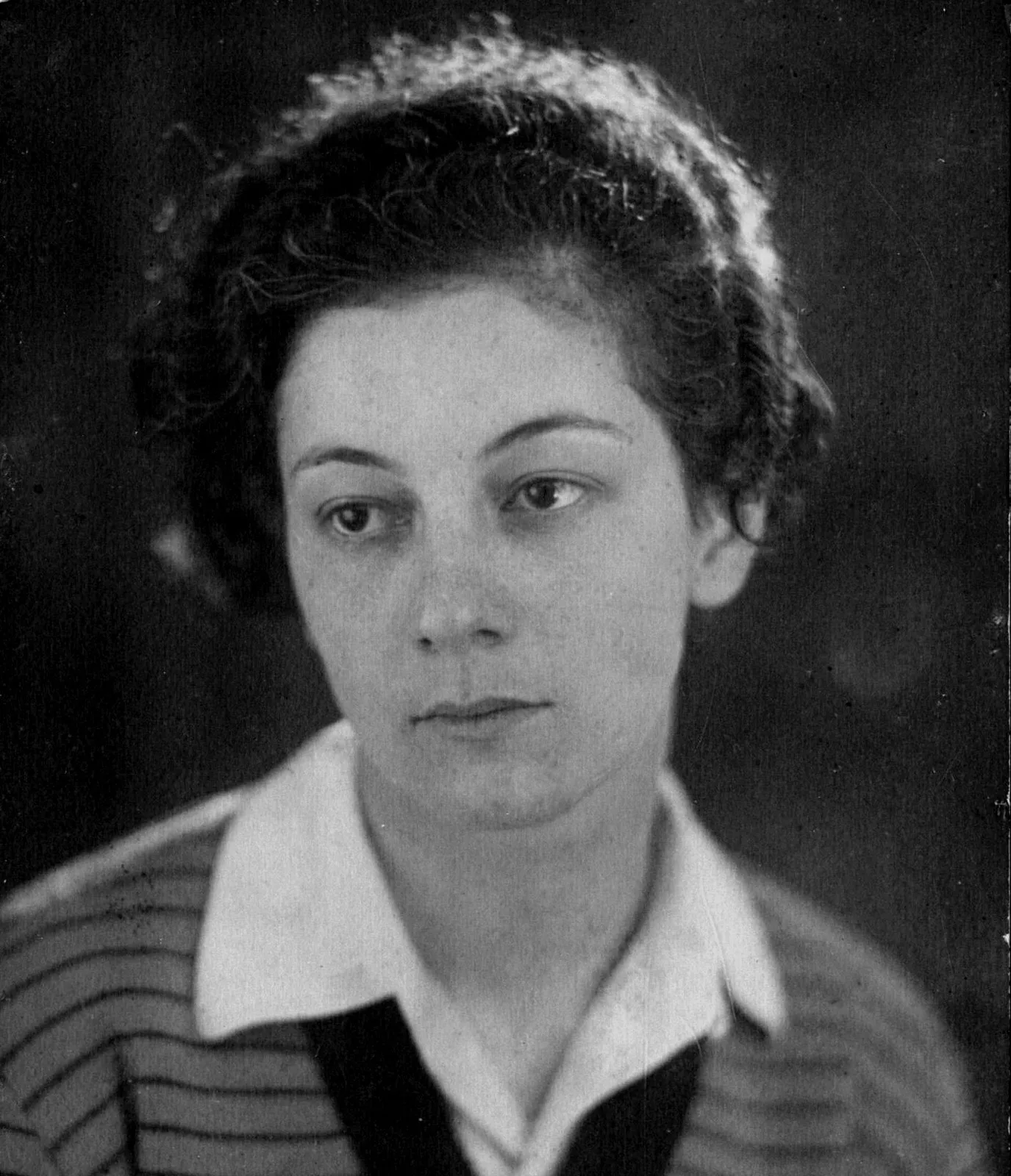 ელენე ახვლედიანი