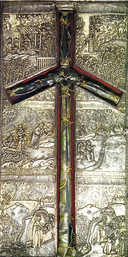 წმინდა ნინოს ჯვარი
